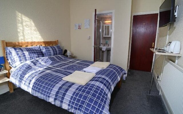 Lynmoore Guest House - BB