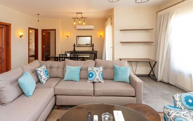 Prime Select Village Gate