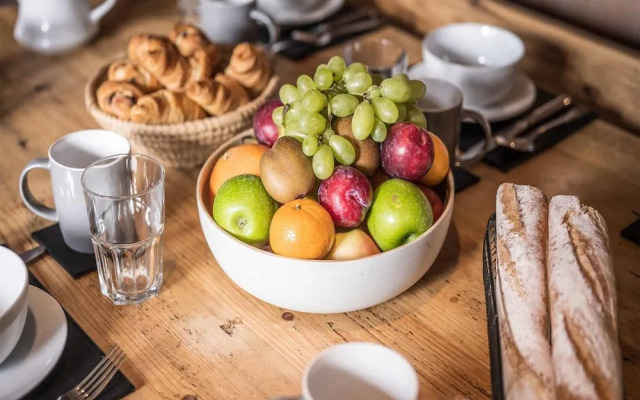 Quietly Located Chalets With Hammam