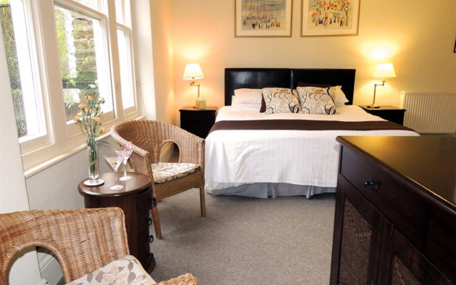 Woodlands Guest House