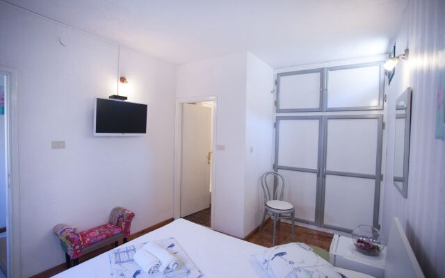 Guesthouse Ana