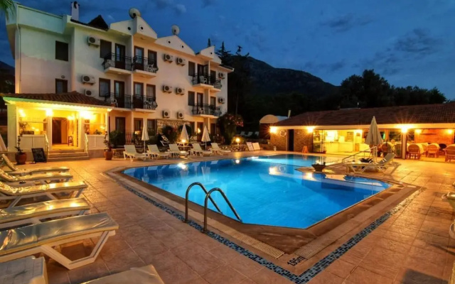 Olympos - Adults Only