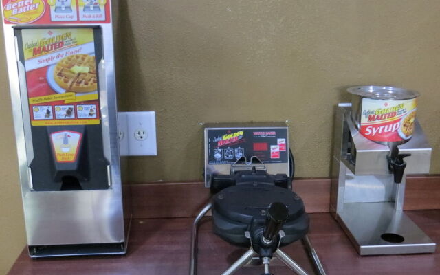 Microtel Inn & Suites By Wyndham Stockbridge/atlanta South