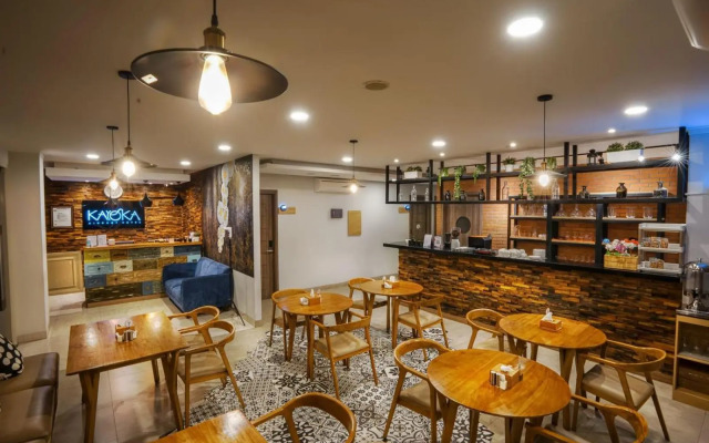 Kaloka Airport Hotel