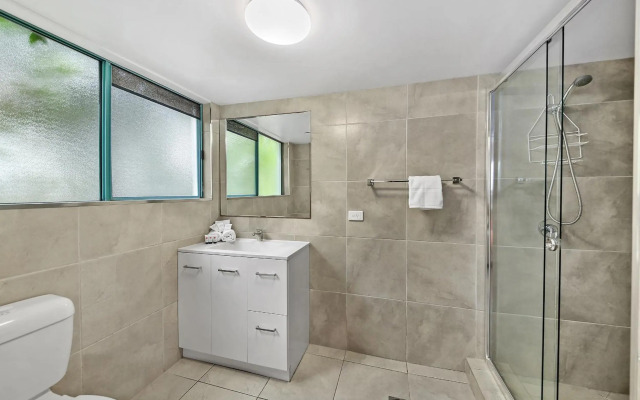 Chez Noosa Resort Motel