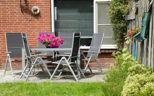 Beautiful family house 5 min away from Amsterdam