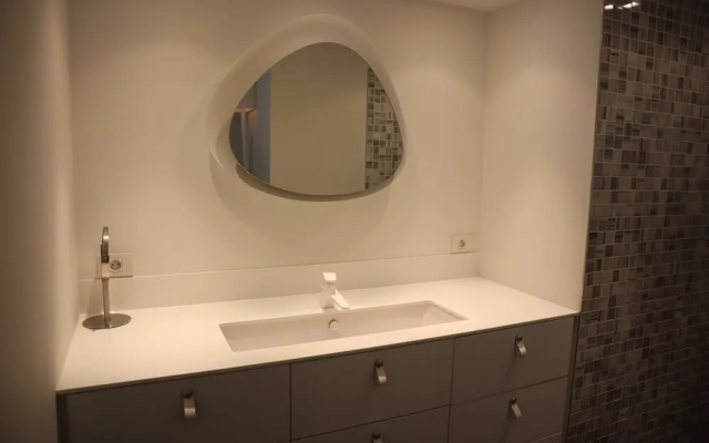 Apartment Nieuwpoort Near Sandy Beaches