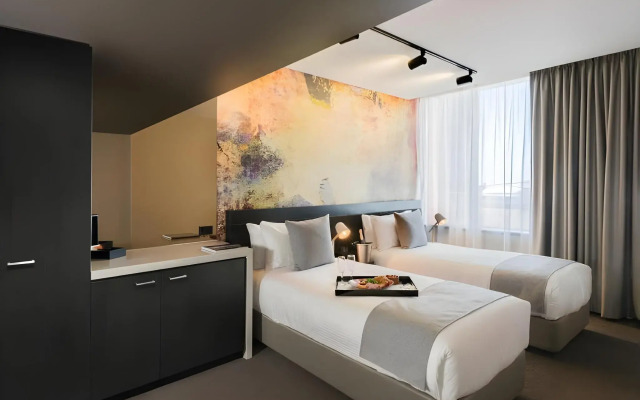 Kennigo Hotel Brisbane, Independent Collection by EVT