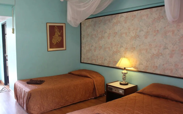 Safari Riviera Resort