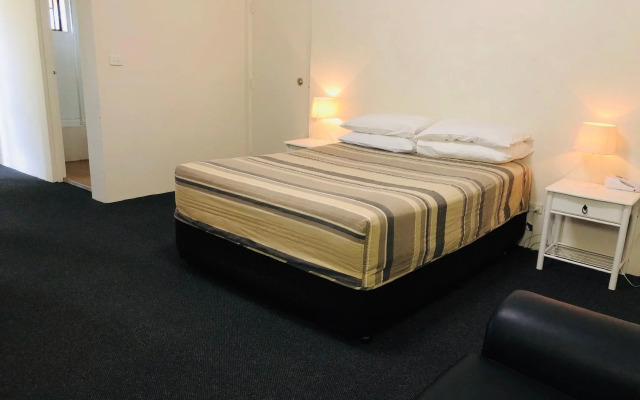 Campbelltown Colonial Motor Inn
