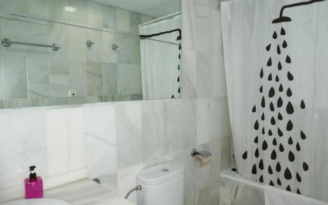 Apartamentos Catedral Plaza 3000