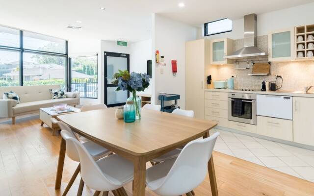 Studio 64 Oyster Bay Modern 3 Bedroom