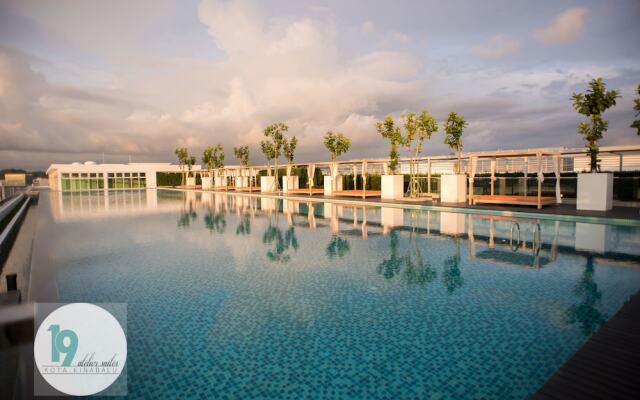 19 Atelier Suites Sutera Avenue