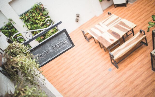 Viven Hotel