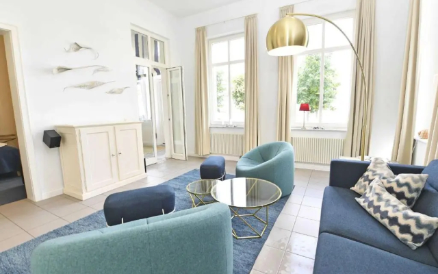 Villa "Strandeck" F 662 WG 1 mit Meerblick, Terrasse, Wintergarten - Villas_and_Bungalows in Ostseebad Binz - Photo 2
