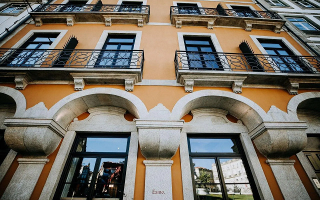 Exmo Hotel by Olivia