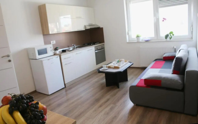 Apartment & Room Renee