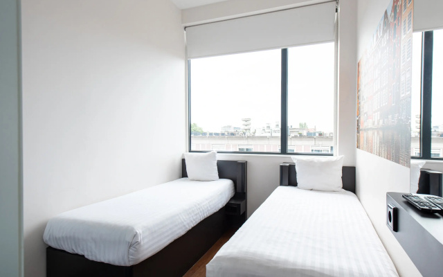 easyHotel Amsterdam City Centre South