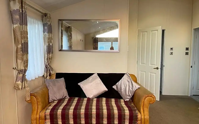 Romney Lodge
