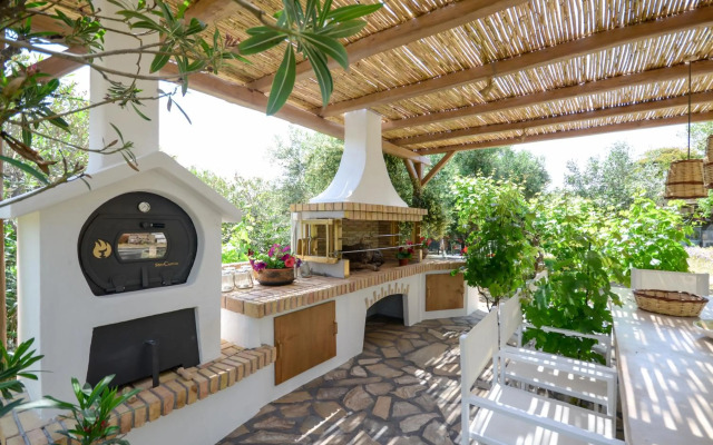 Villa Pari Manda