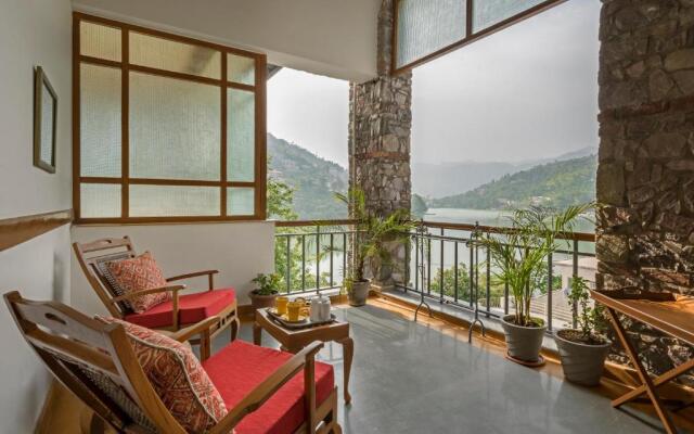The Fishermen's Lodge - A Lake Facing Hotel (20 KMS From Nainital)