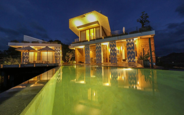 Seven Havens Residence