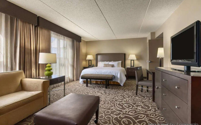 Embassy Suites by Hilton Pittsburgh International Airport 