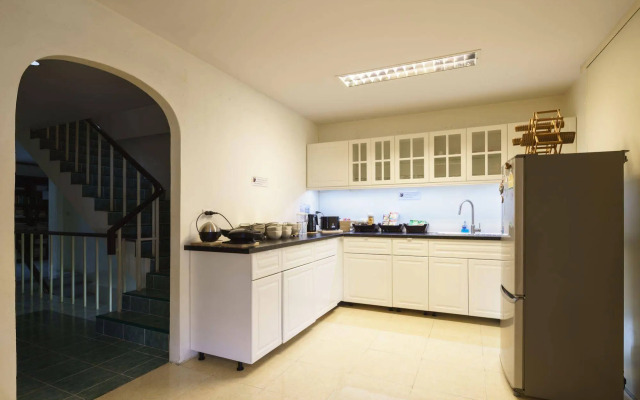 Ban Patong Residence