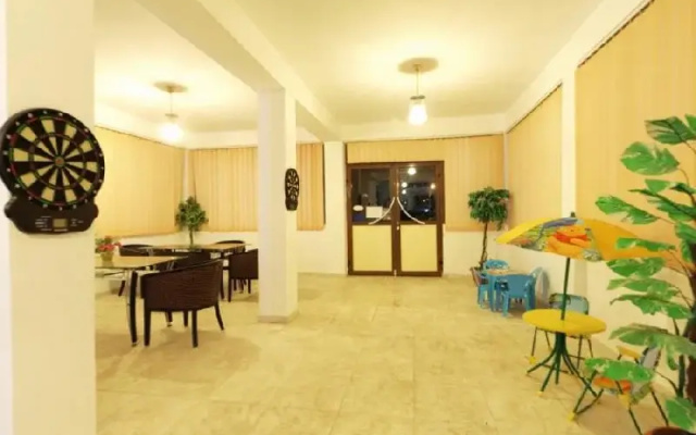 Felix Residence