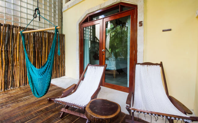 Playa Canek Beachfront Eco Hotel