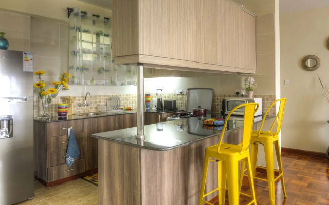 Sherry Homes Fahari II