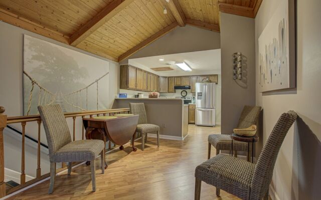 NC Mountain Retreat 507 by Anna Maria