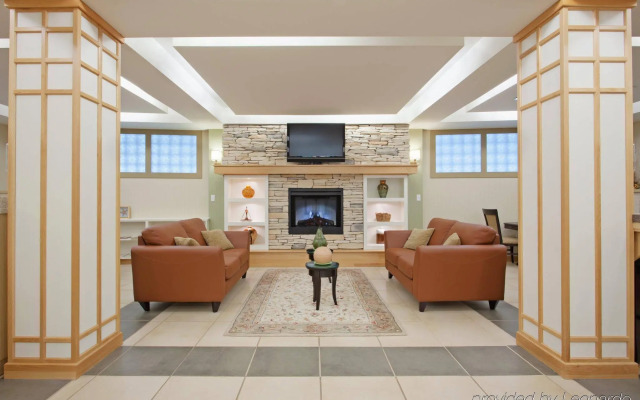 Holiday Inn Express Hotel & Suites Airport Dieppe by IHG