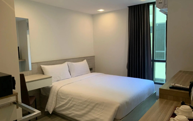 Thana Wisut Hotel