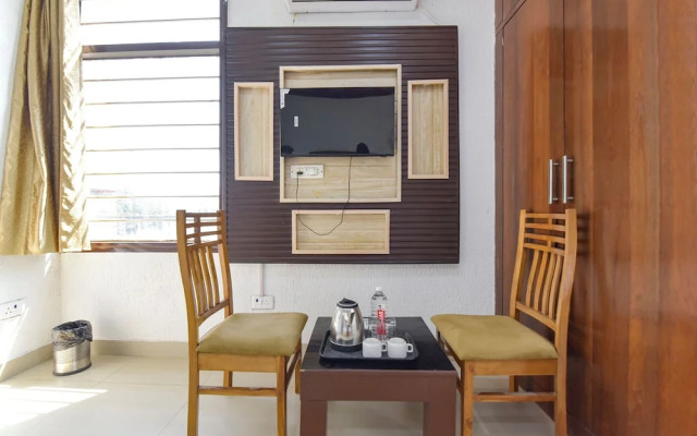 Fabhotel Aayat Home Stay