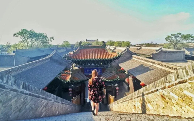 Huijihe Inn