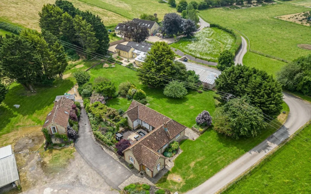 Leafield House @ Nables Farm