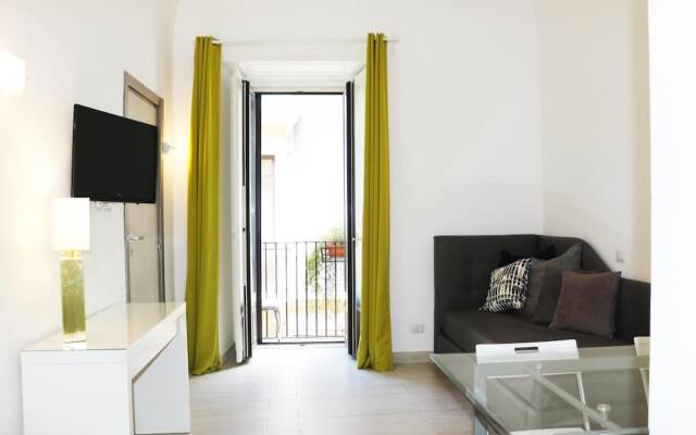 Preluna Central Palace