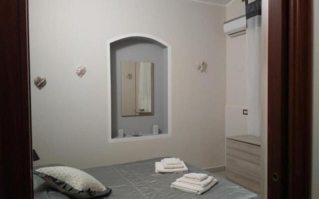 Via Roma 12