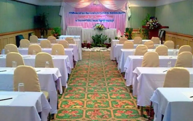 Pavilion Rim Kwai Resort