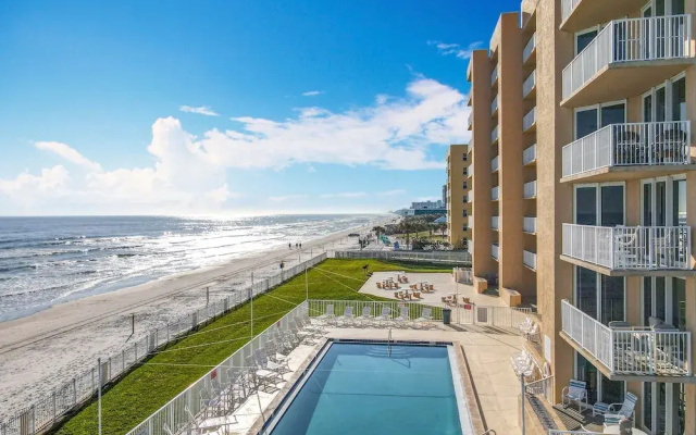 Oceania Beach Club 703