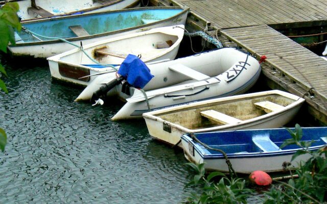 Waterside Holiday Cottages