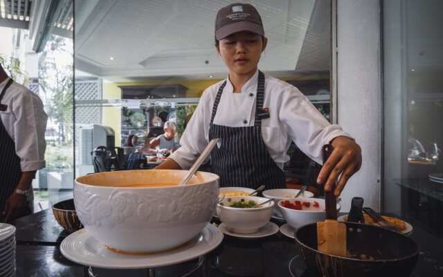 The Regent Cha-Am Beach Resort