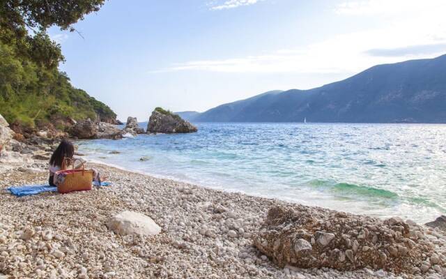 Sappho Boutique Suites-NEW