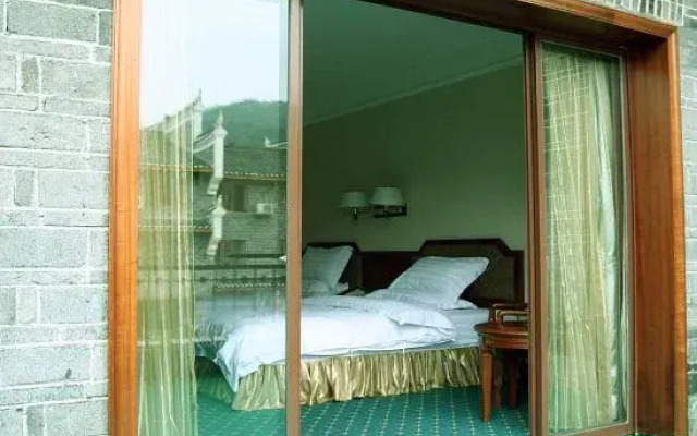 Phoenix Jiangtian Holiday Village
