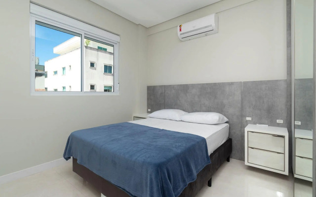 Aluguel Apartamento 3 suítes 80m do mar Bombas/SC