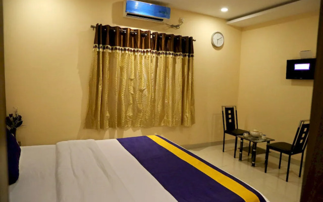 OYO 460 Hotel Ivory Residency