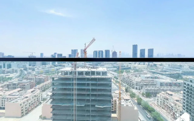 Luxury & Comfort 1B at Binghatti Amber & Balcony