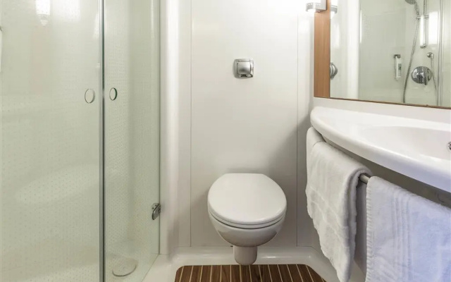 ibis Issoire