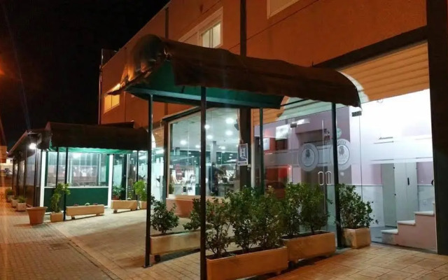 Hotel León